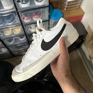 Nike blazer low men size 9.5 worn once